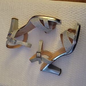 Dream Pairs Silver Sparkly Chunky heel pump sandals open toe ankle strap…